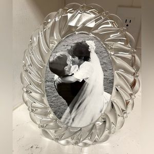 Mikasa Crystal Picture Frame Peppermint
Frost 10 3/4" 5×7"